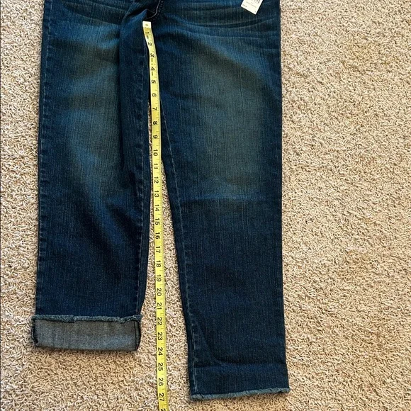 Elle⭐️NWT🌻Dark Indigo Women's Cropped Jeans Size 10 - Picture 9 of 11